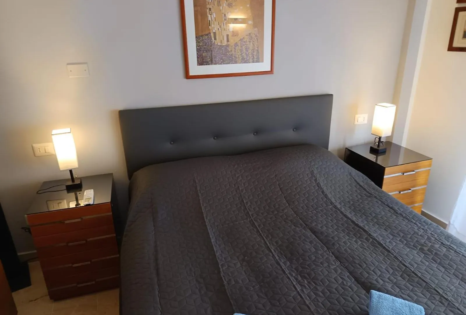 D&P Suite 3 Salemi 0*,  Olaszország